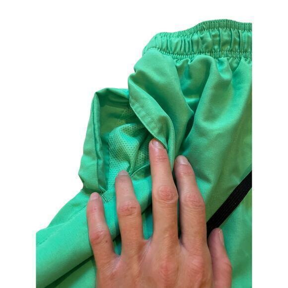 Nike Men's Drawstring Swim Shorts Trunks Bright Neon Green with Black Logo - Picture 5 of 9